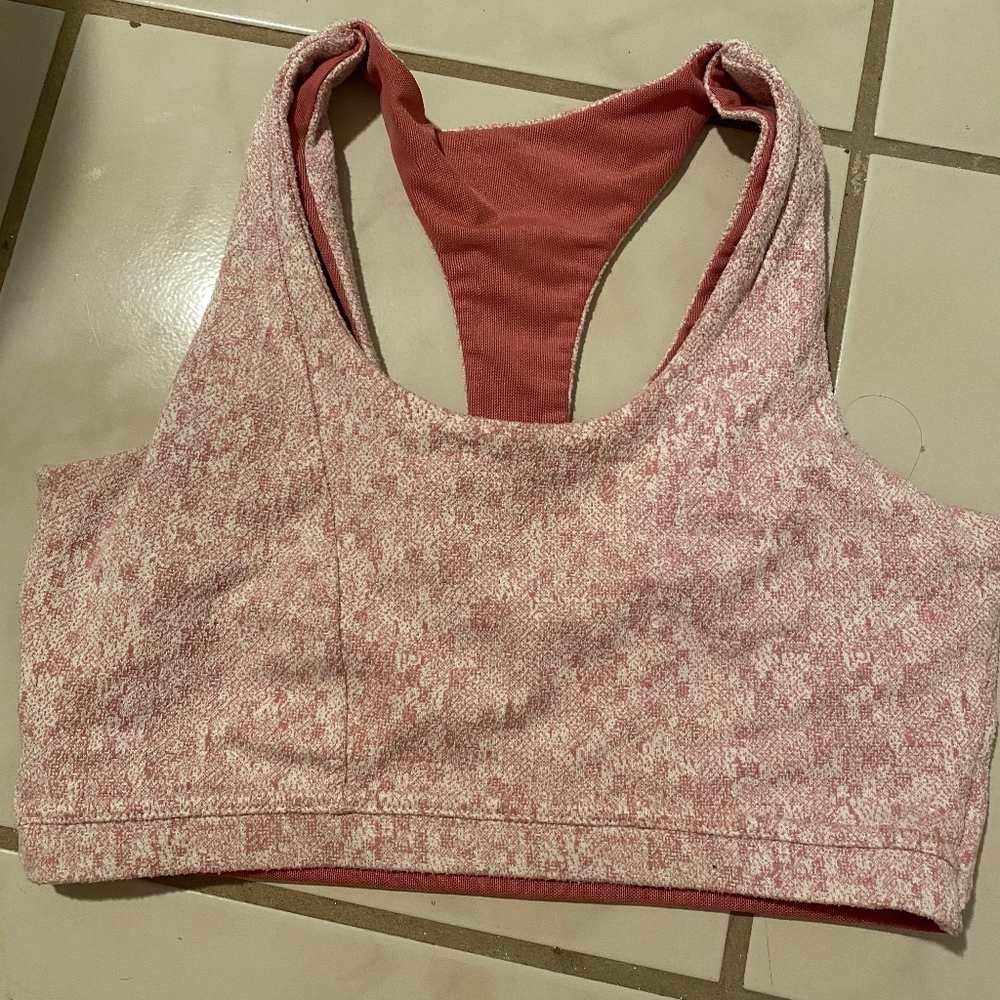 Gymshark Fleur Texture Sports Bra in Pink 💖